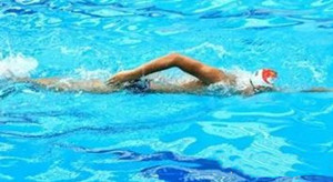 脊柱侧弯患者可以游泳吗？